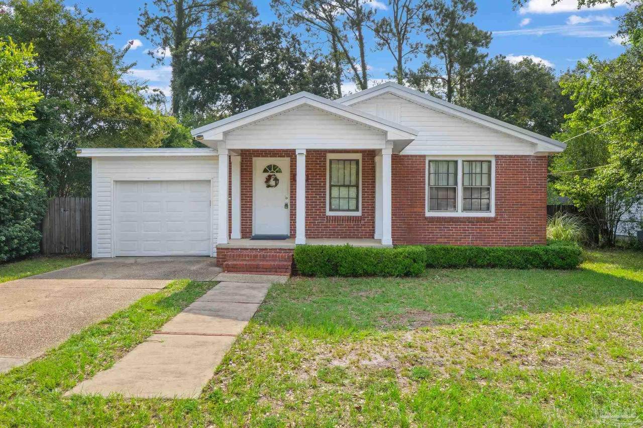 1004 Decatur Ave - Photo 1