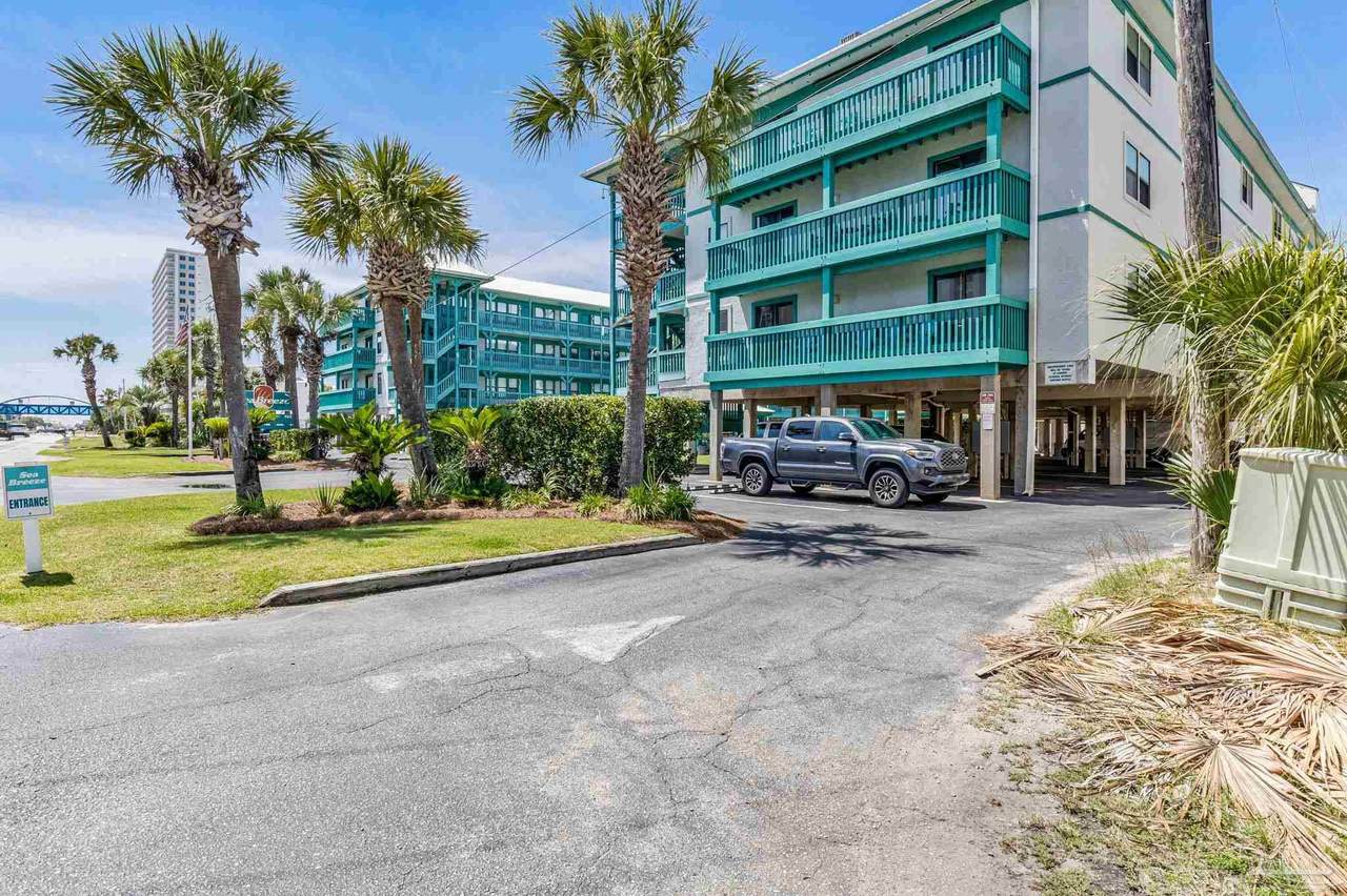 952 West Beach Blvd - Photo 1