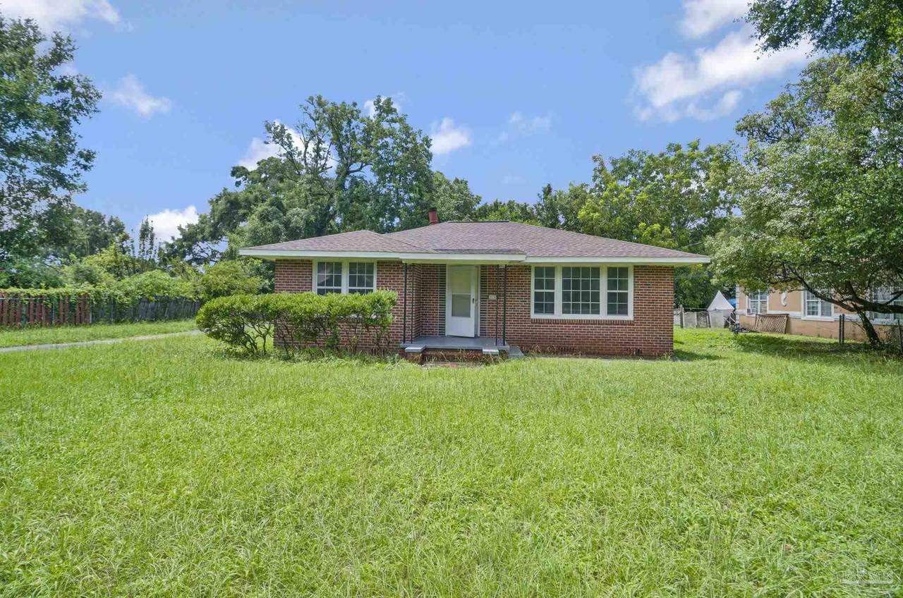 3031 Jackson St - Photo 1