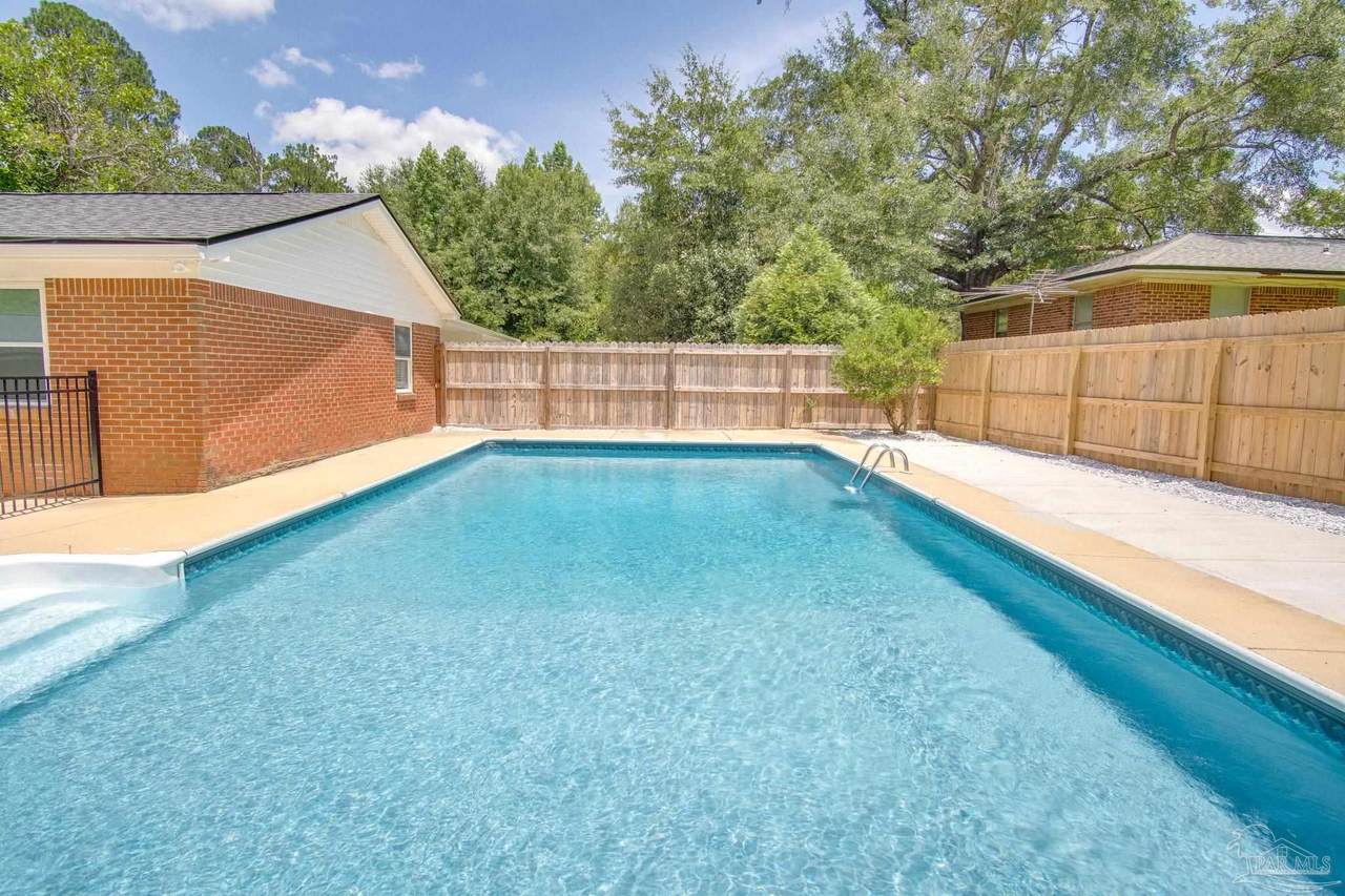 195 Navarro Rd - Photo 1