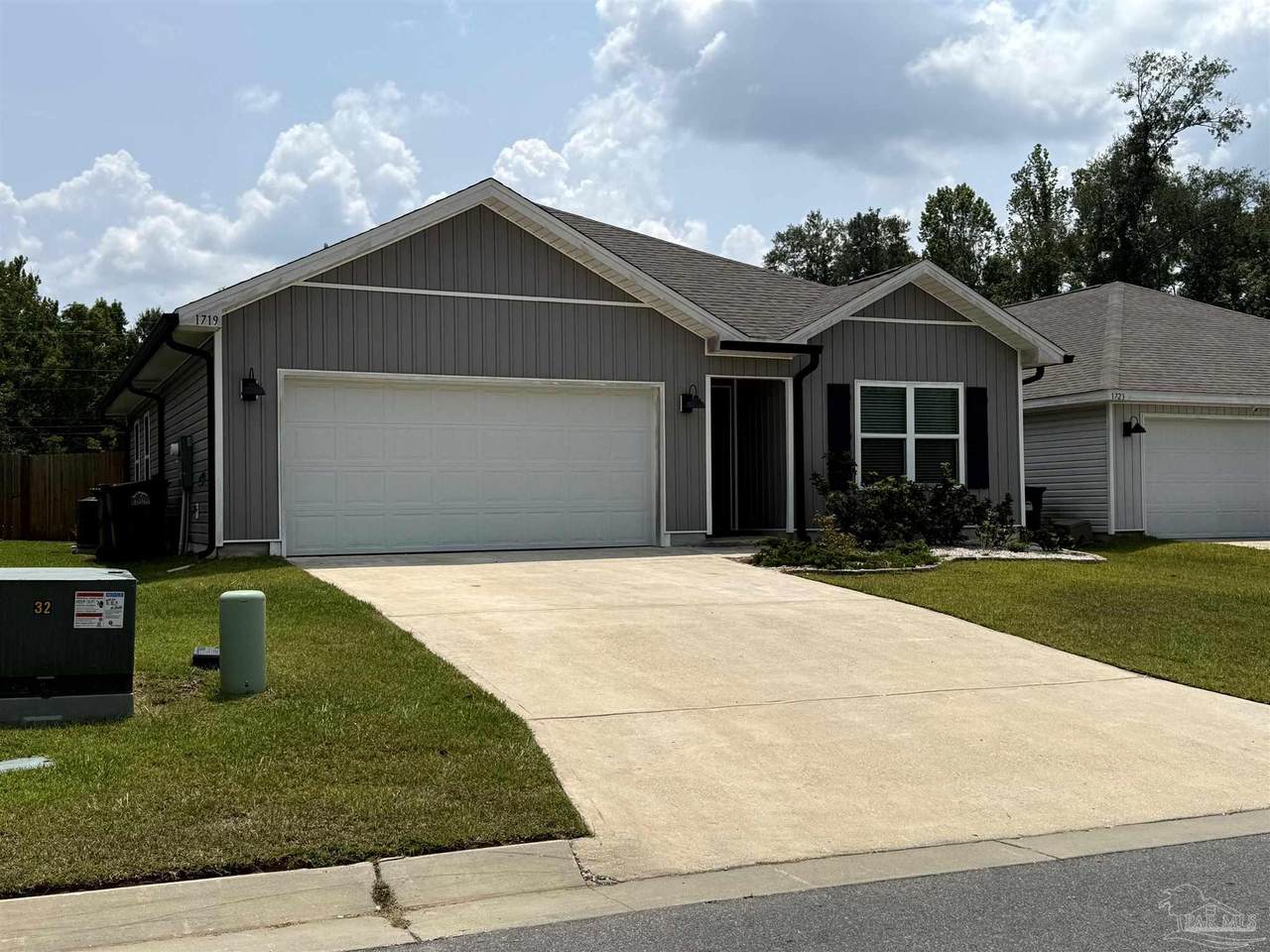 1719 Paisleigh Dr - Photo 1