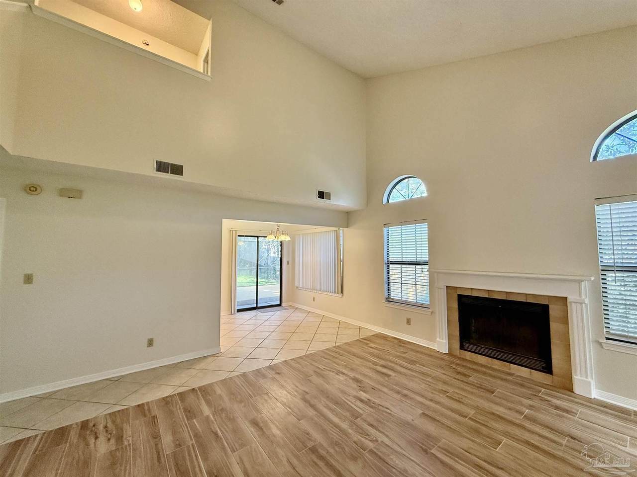 https://bt-photos.global.ssl.fastly.net/pensacola/1280_boomver_1_686966-2.jpg