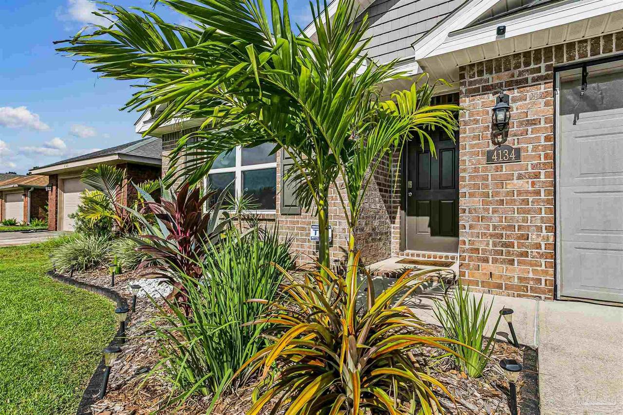 https://bt-photos.global.ssl.fastly.net/pensacola/1280_boomver_1_687356-2.jpg