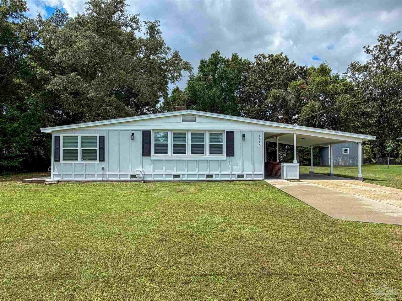 1815 Hallmark Dr - Photo 1