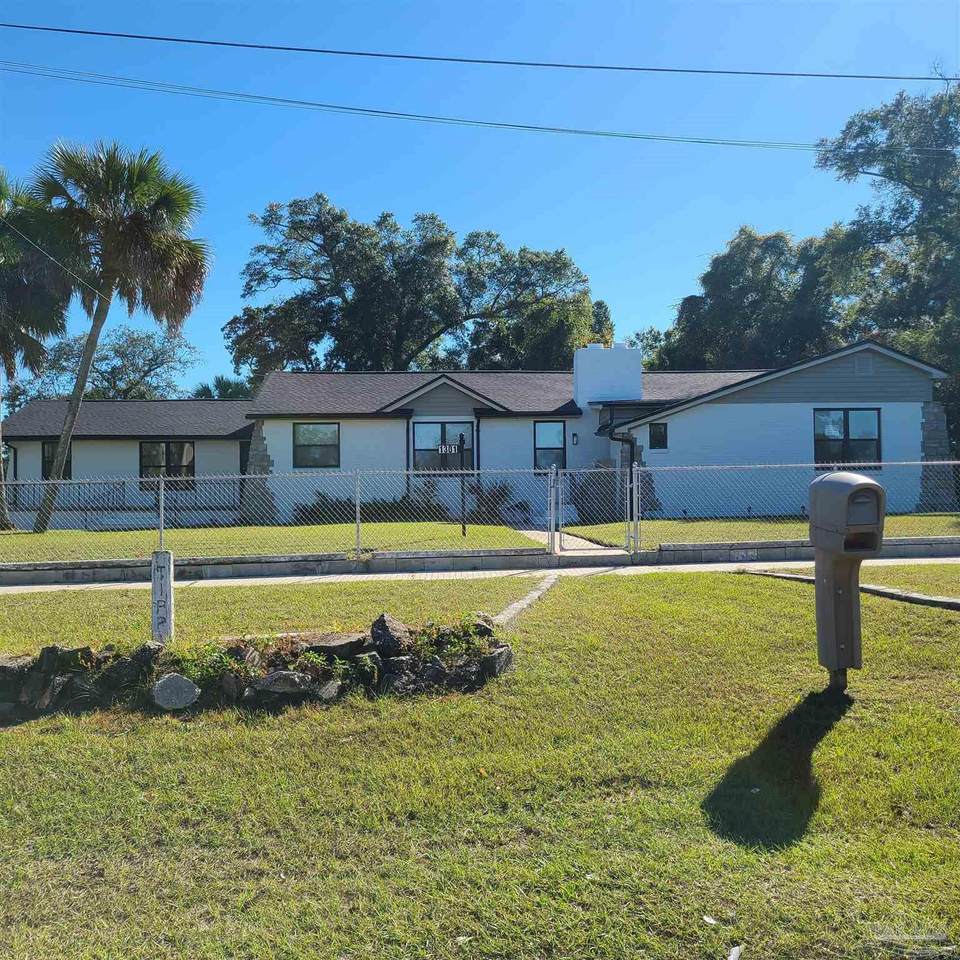 1301 Lee St - Photo 1