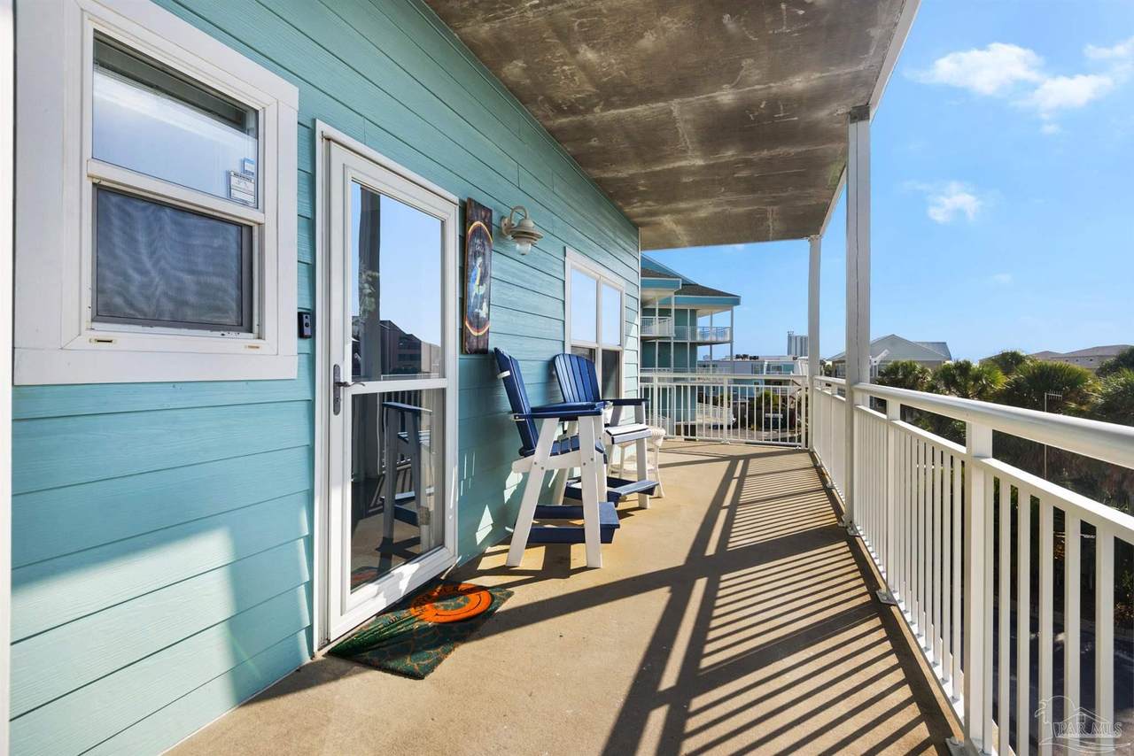 1150 Ft Pickens Rd - Photo 1