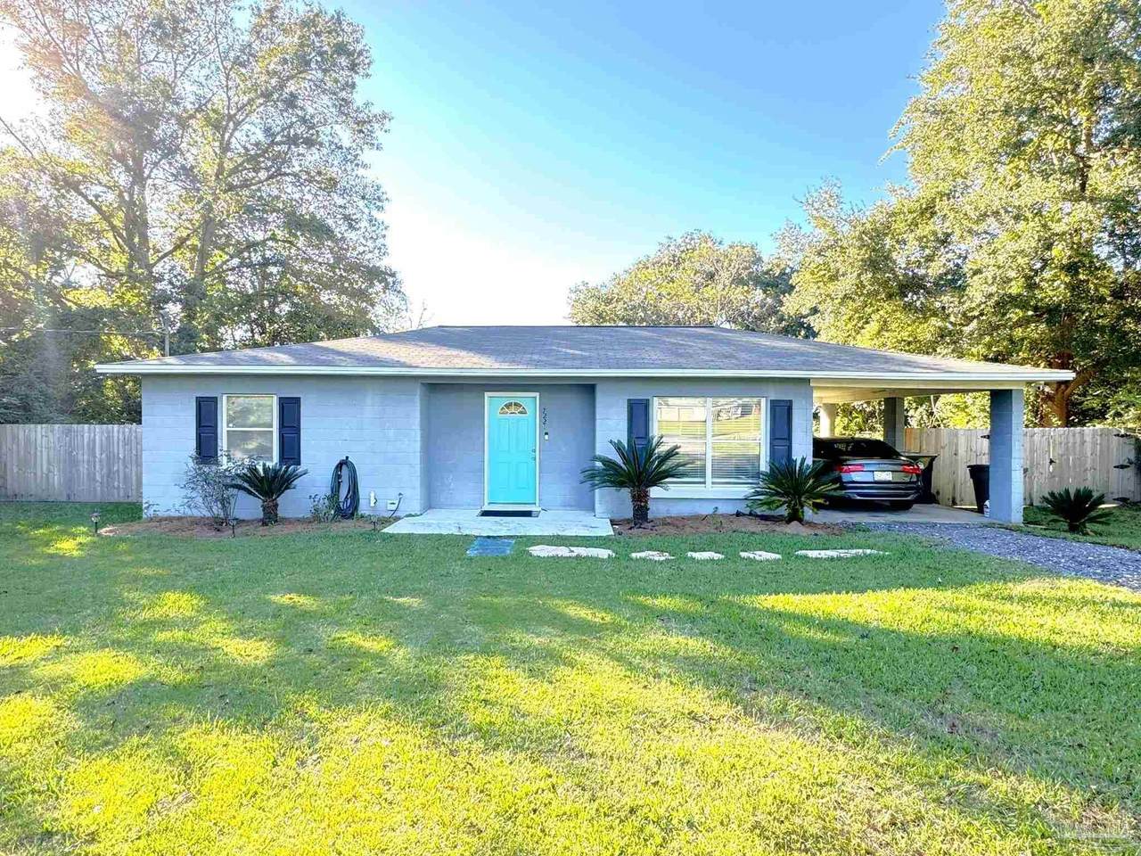 7221 Yoshida St - Photo 1