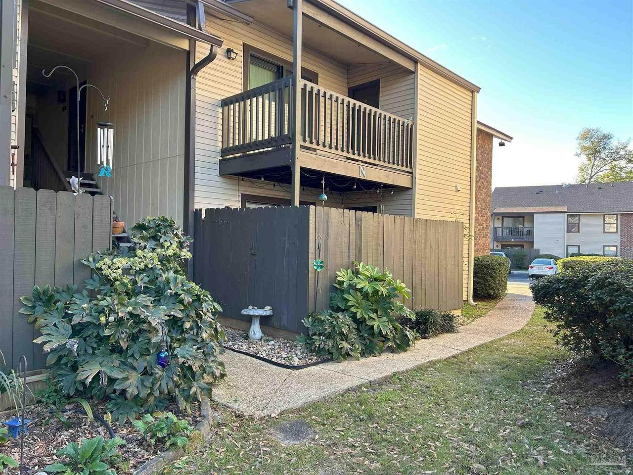 2201 Scenic Hwy - Photo 1