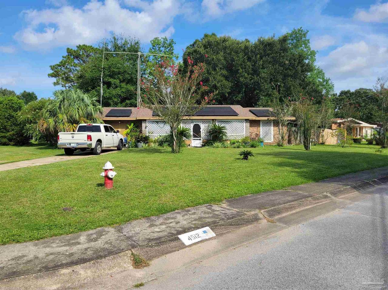 https://bt-photos.global.ssl.fastly.net/pensacola/1280_boomver_2_687953-2.jpg