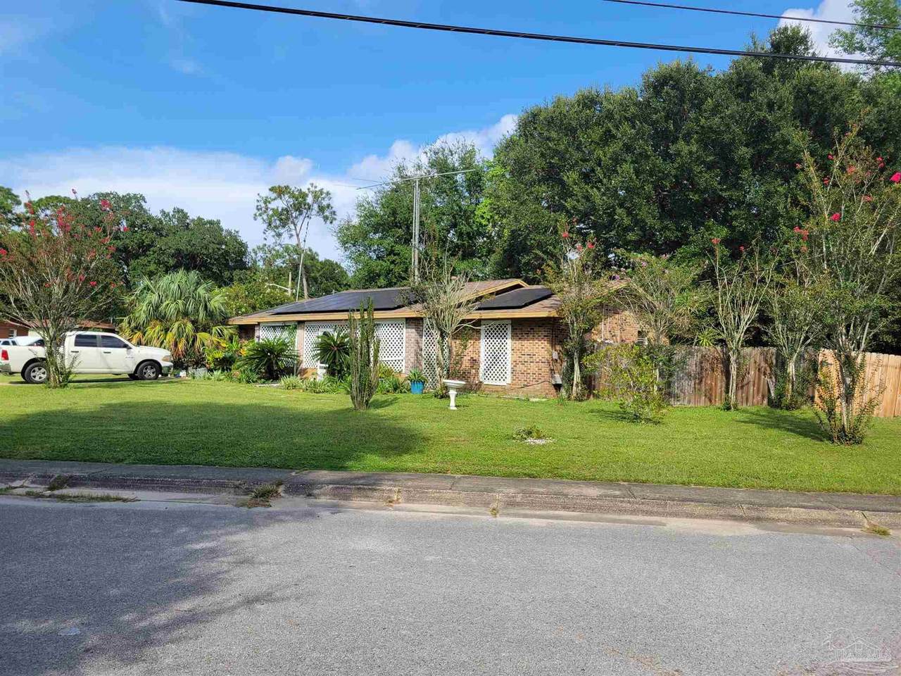 https://bt-photos.global.ssl.fastly.net/pensacola/1280_boomver_2_687953-2.jpg