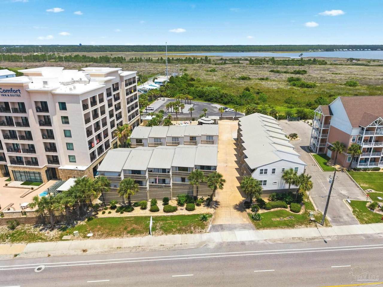 554 Beach Blvd - Photo 1