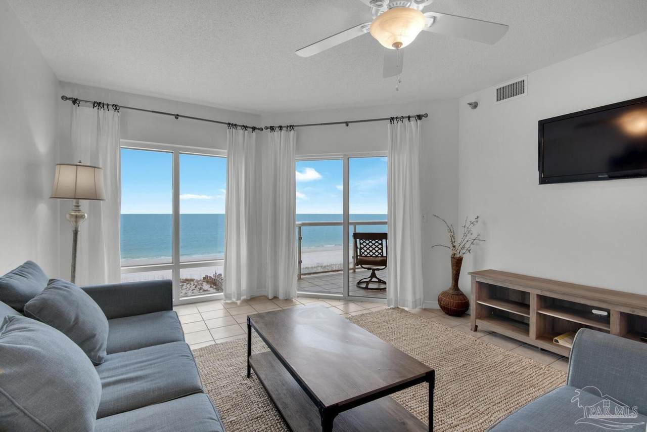 22 Via Deluna Dr - Photo 1