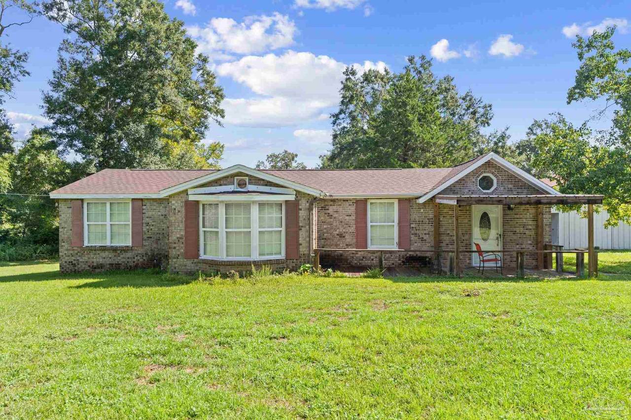 420 Hariston St - Photo 1