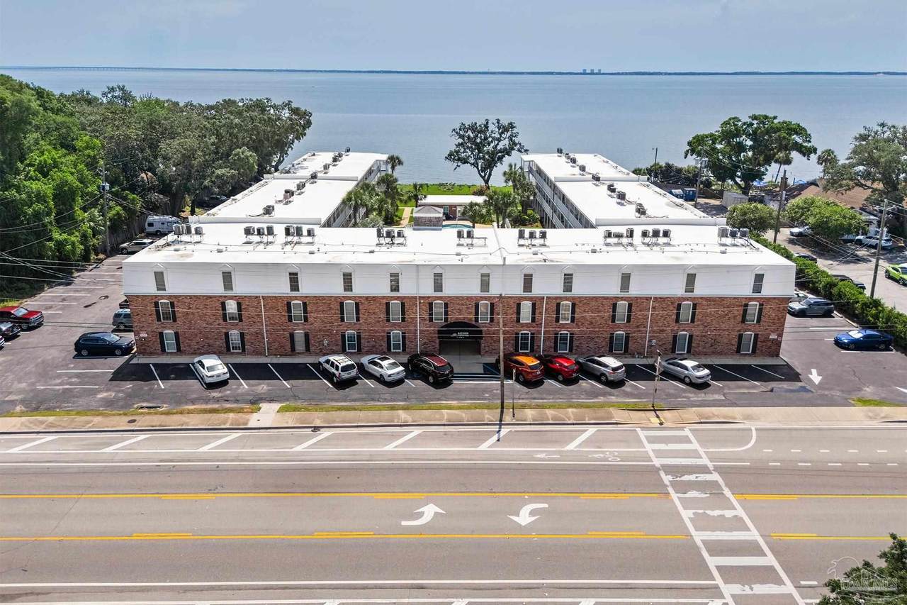 710 Scenic Hwy - Photo 1