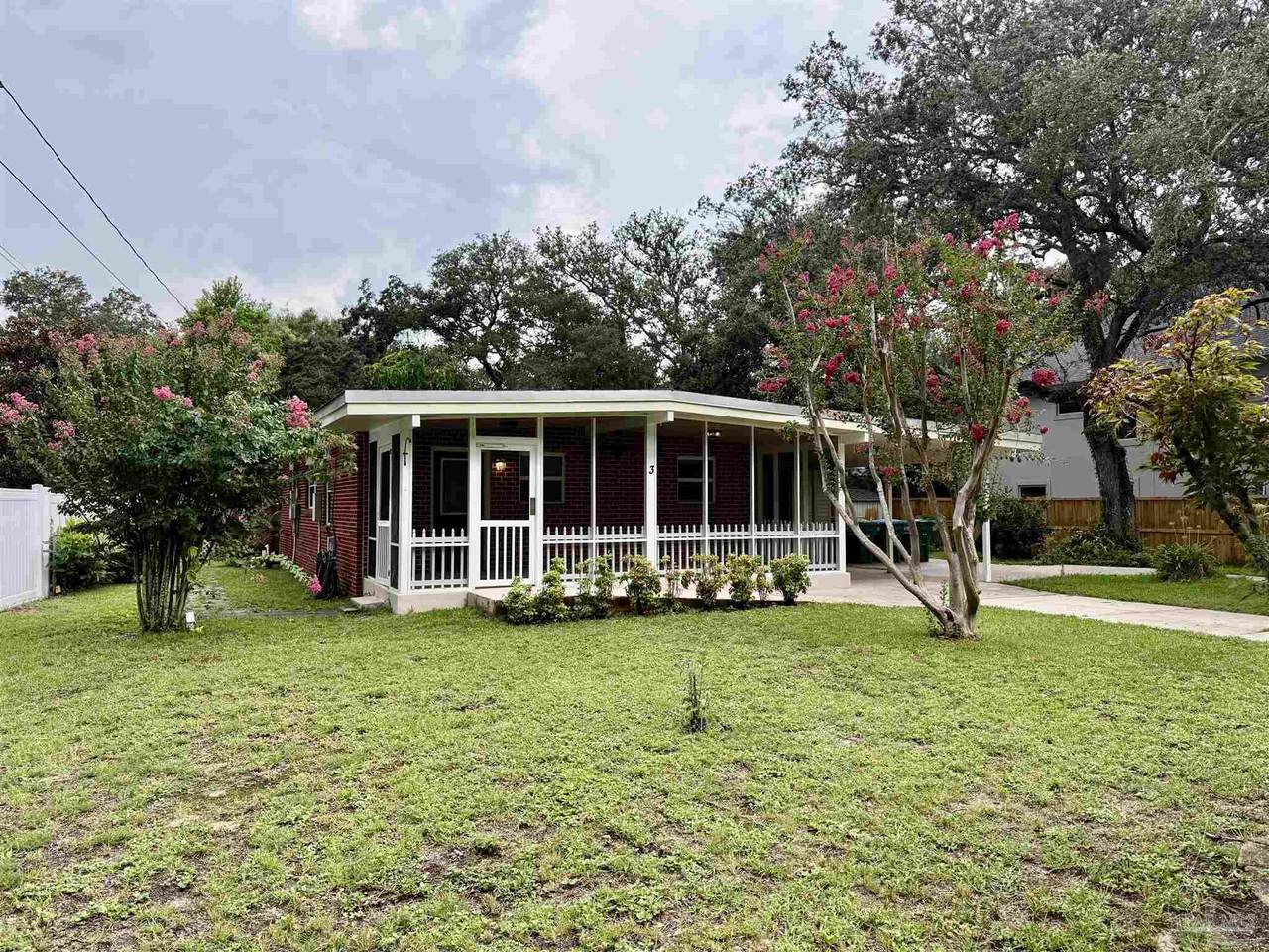 3 Driftwood Ave - Photo 1