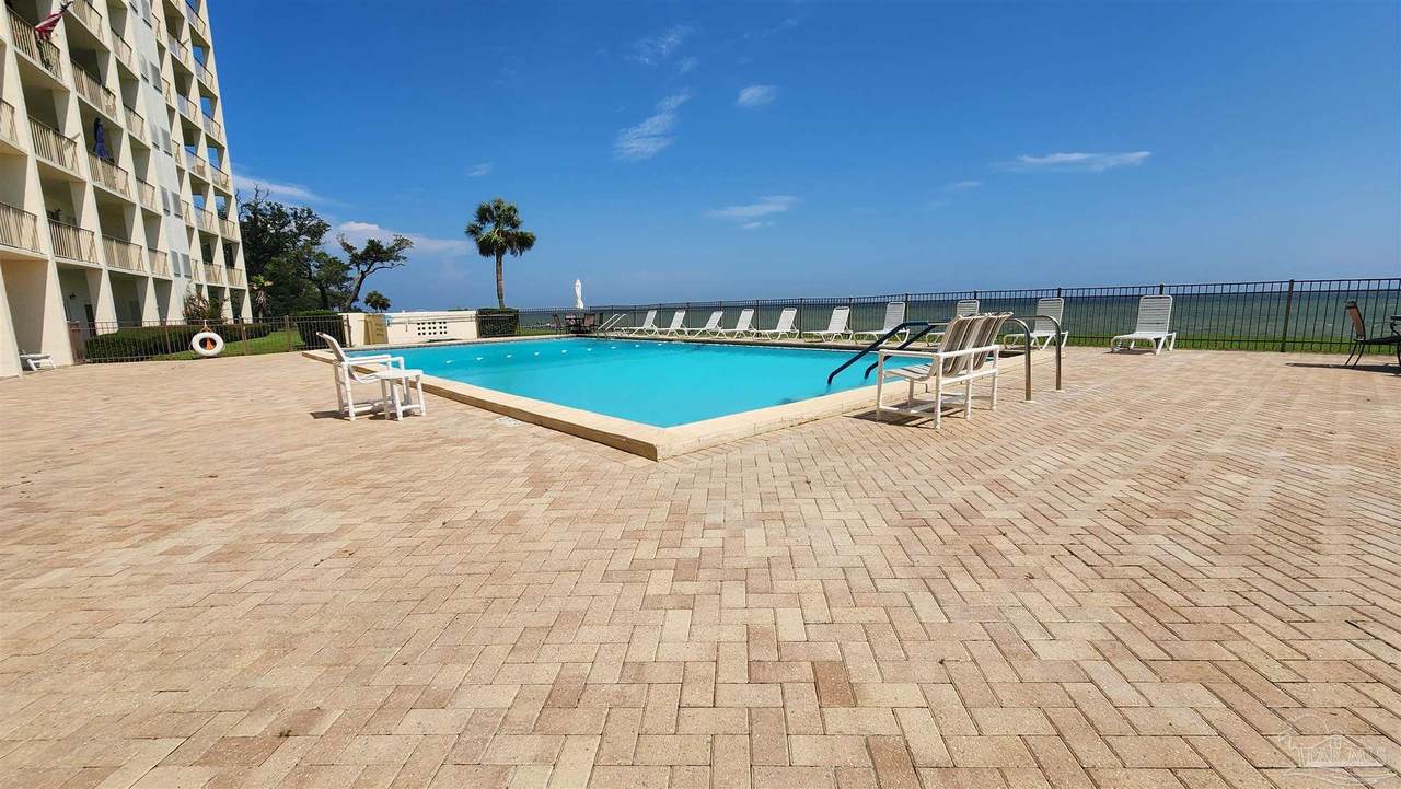 615 Bayshore Dr - Photo 1