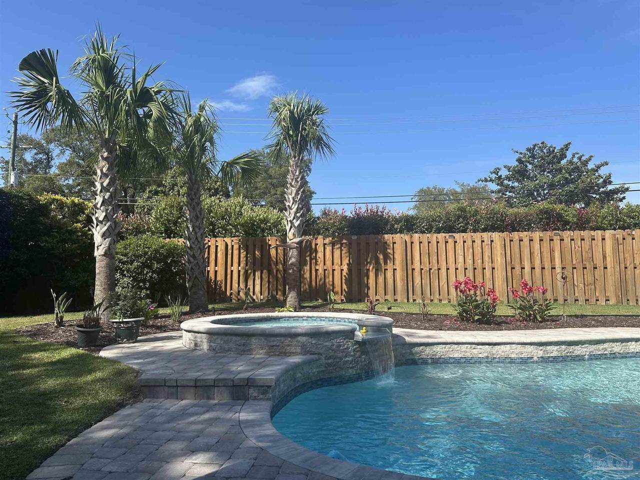 https://bt-photos.global.ssl.fastly.net/pensacola/1280_boomver_1_688432-2.jpg