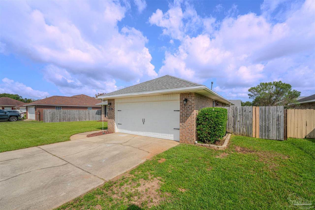 https://bt-photos.global.ssl.fastly.net/pensacola/1280_boomver_1_688669-2.jpg
