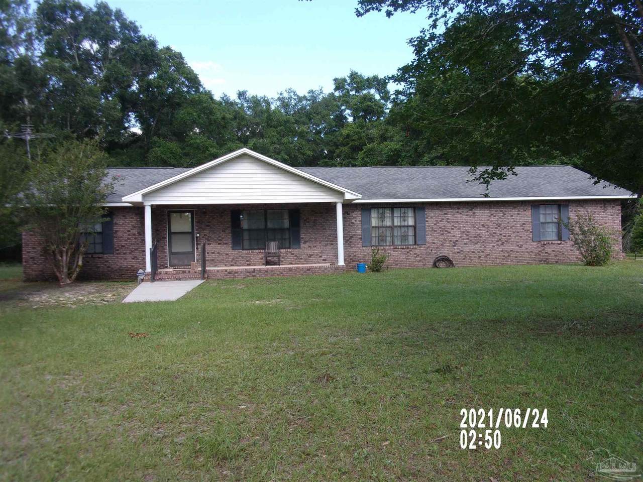 6652 Hwy 87 - Photo 1