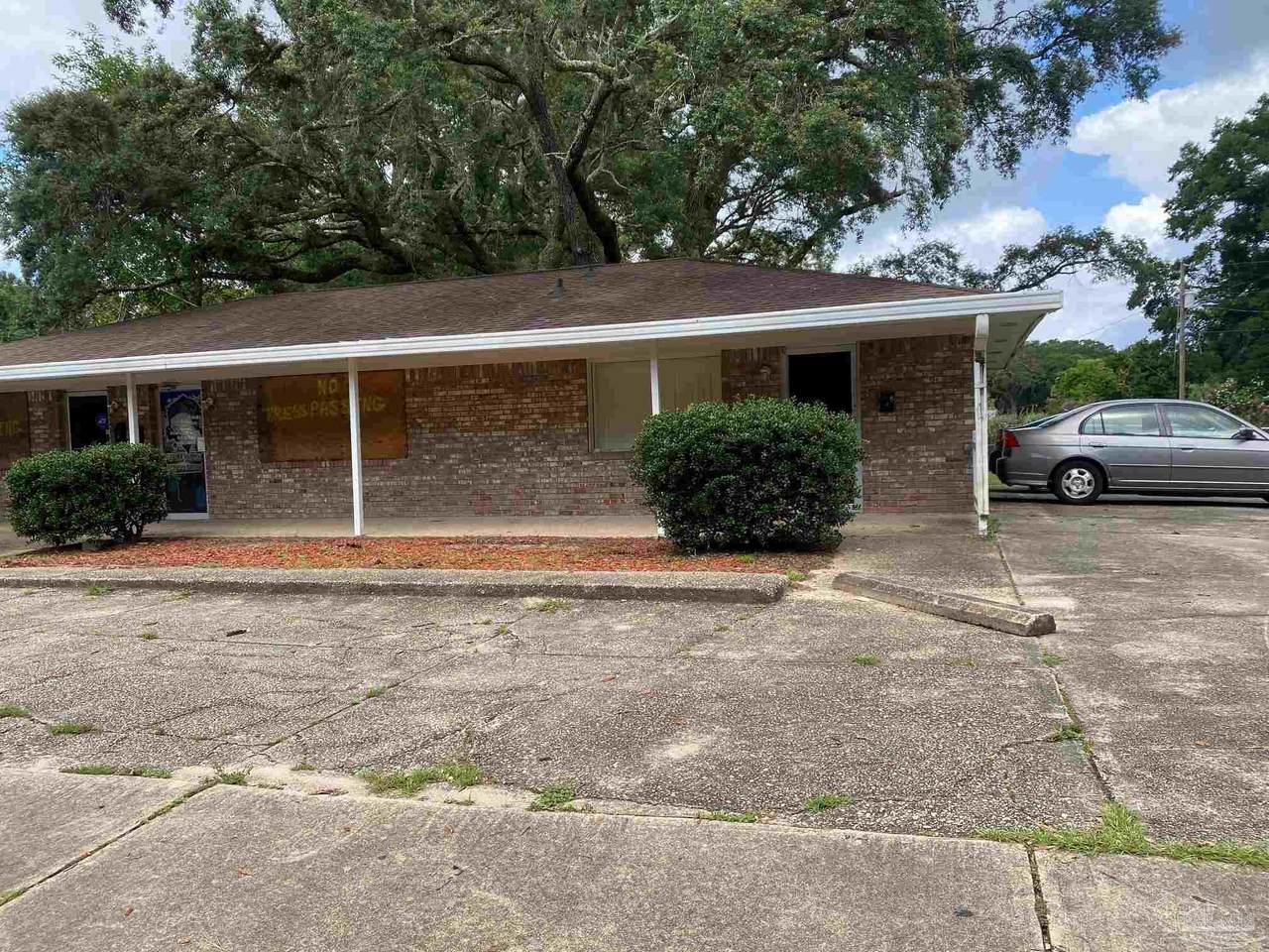 603 57th Ave - Photo 1