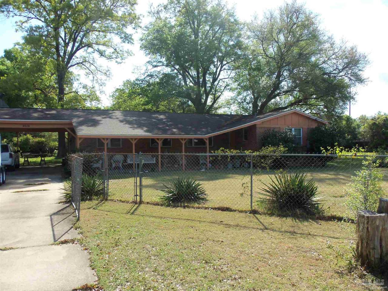 4634 Craig St - Photo 1
