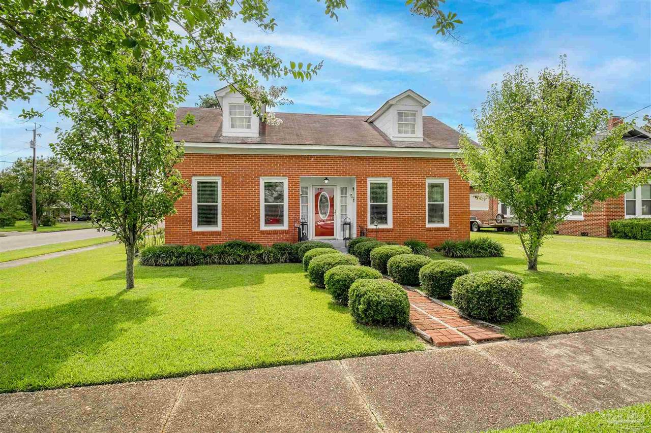 508 Pensacola Ave - Photo 1