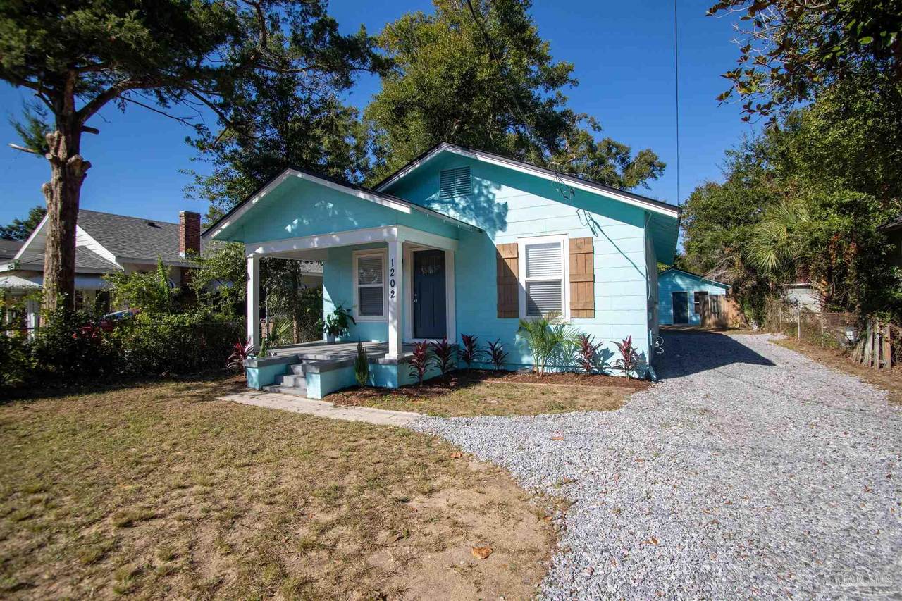1202 Gregory St - Photo 1