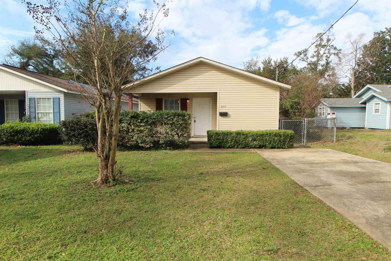 2517 7th Ave - Photo 1