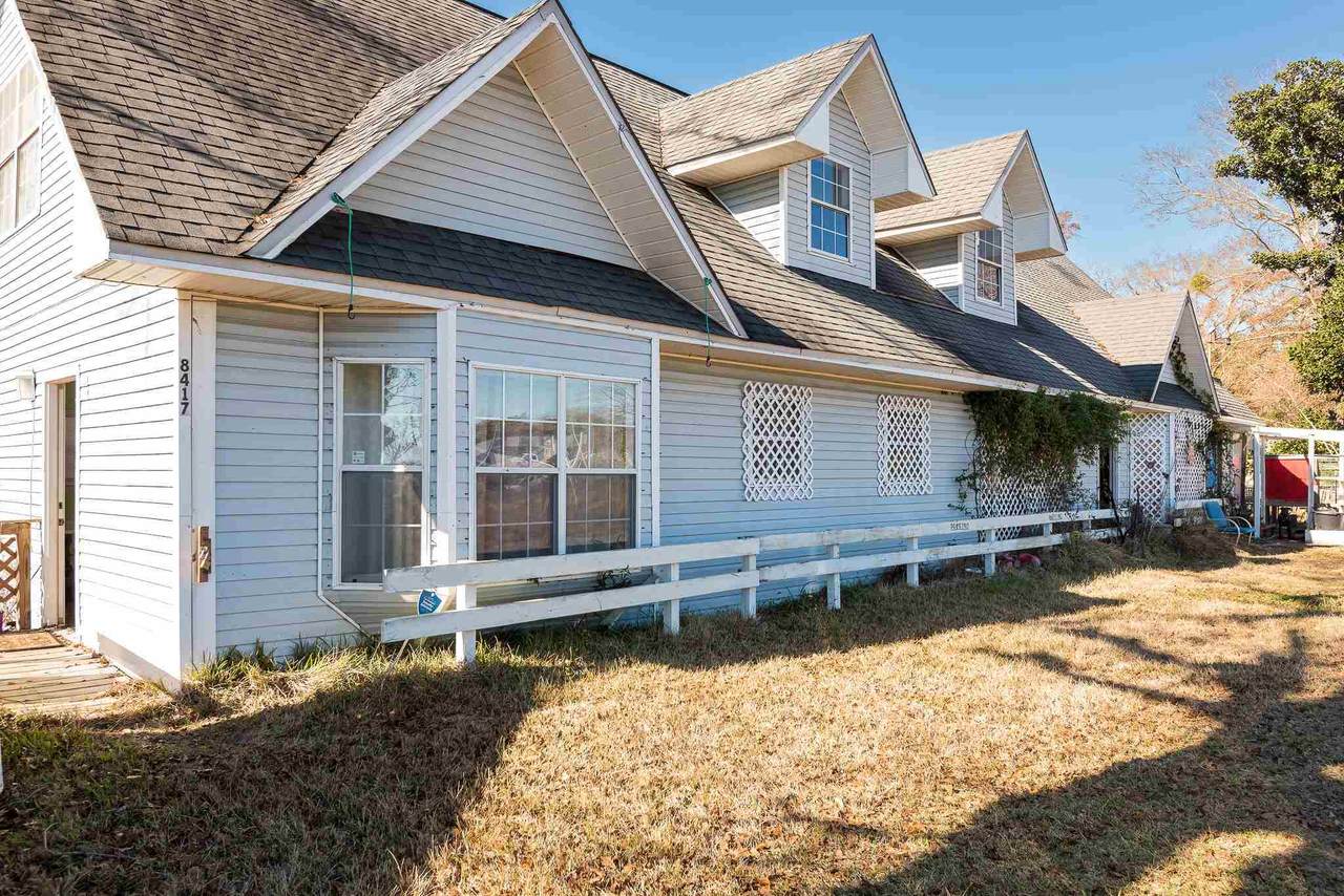 8419 Shaw Ave - Photo 1