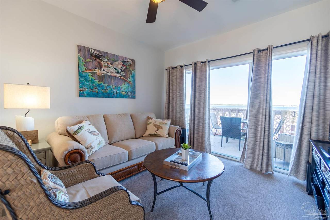 1150 Ft Pickens Rd - Photo 1