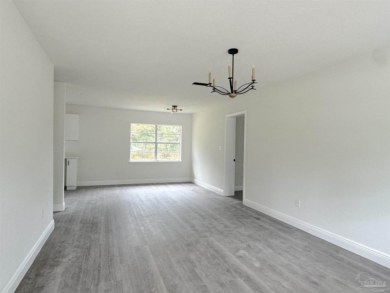 6617 Hampton Rd - Photo 1
