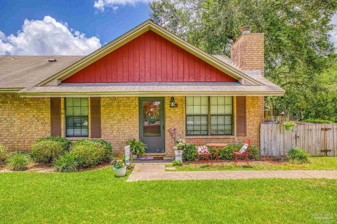 4424 Bellview Ave - Photo 1