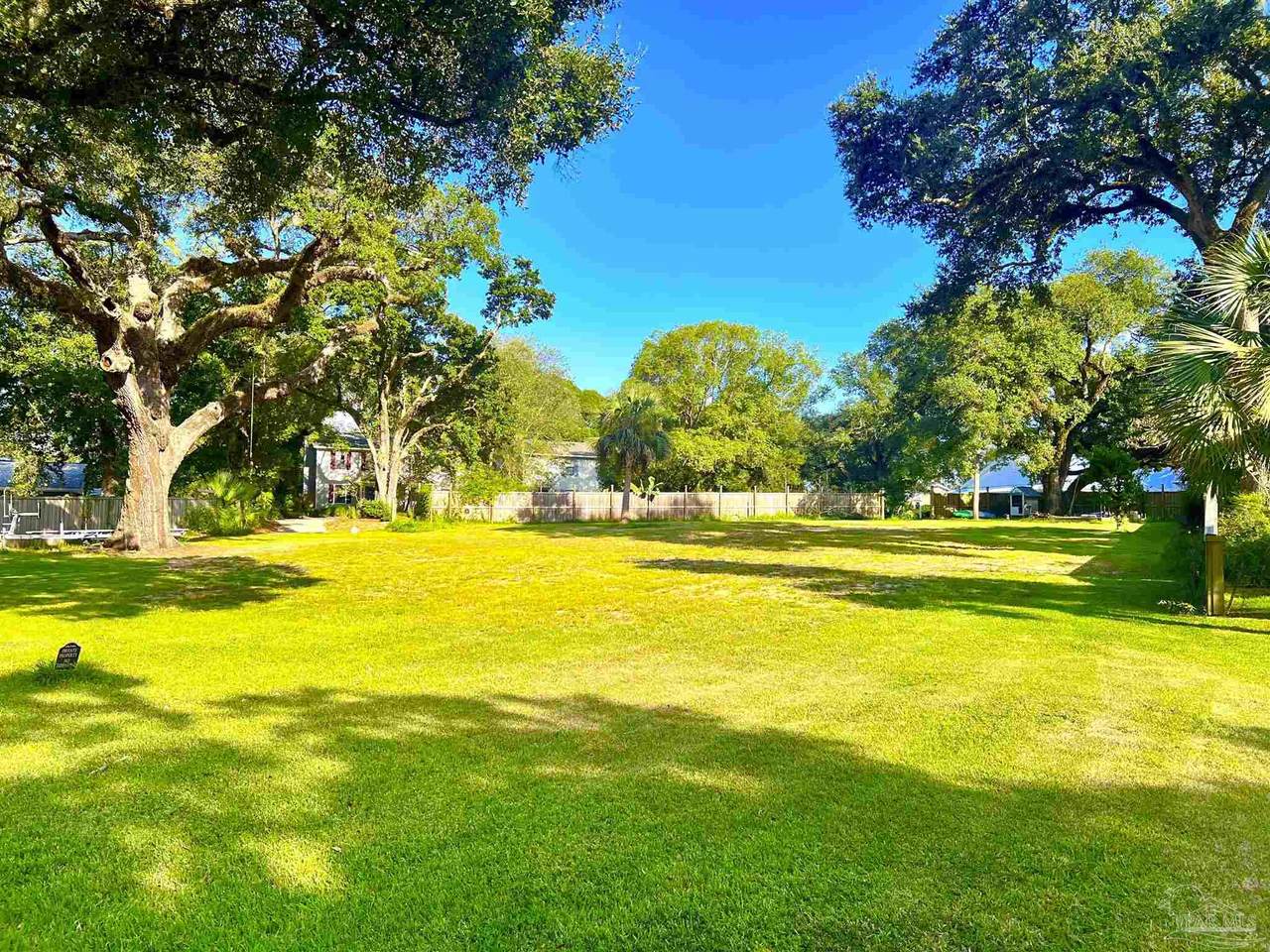 https://bt-photos.global.ssl.fastly.net/pensacola/1280_boomver_2_658530-2.jpg