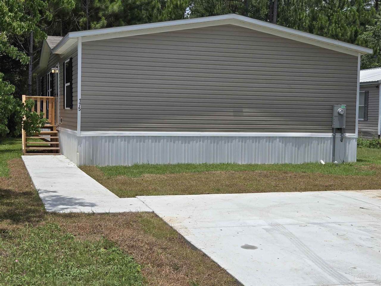 175 Kathryn Dr - Photo 1