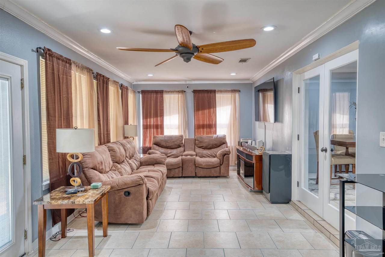 7100 Peninsula Dr - Photo 1