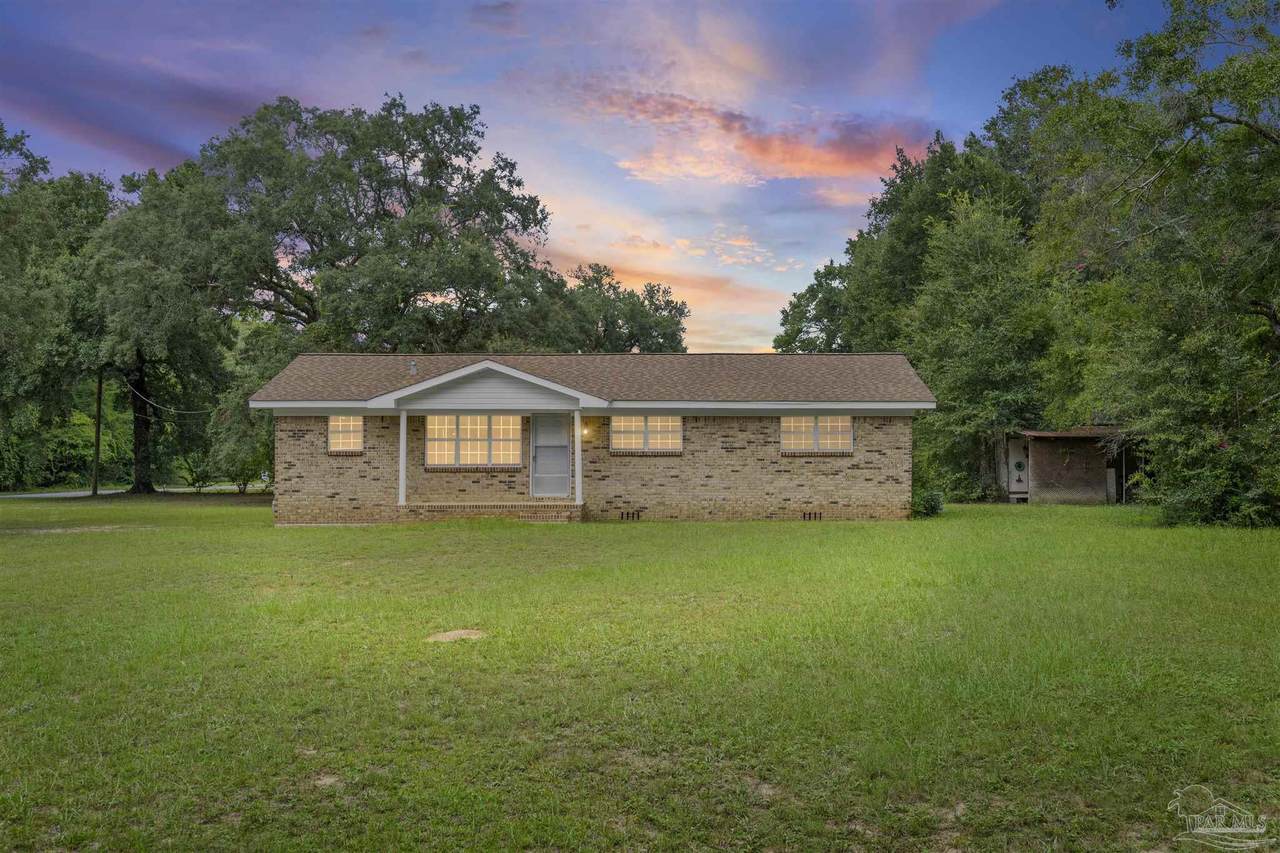 5402 Douglas St - Photo 1