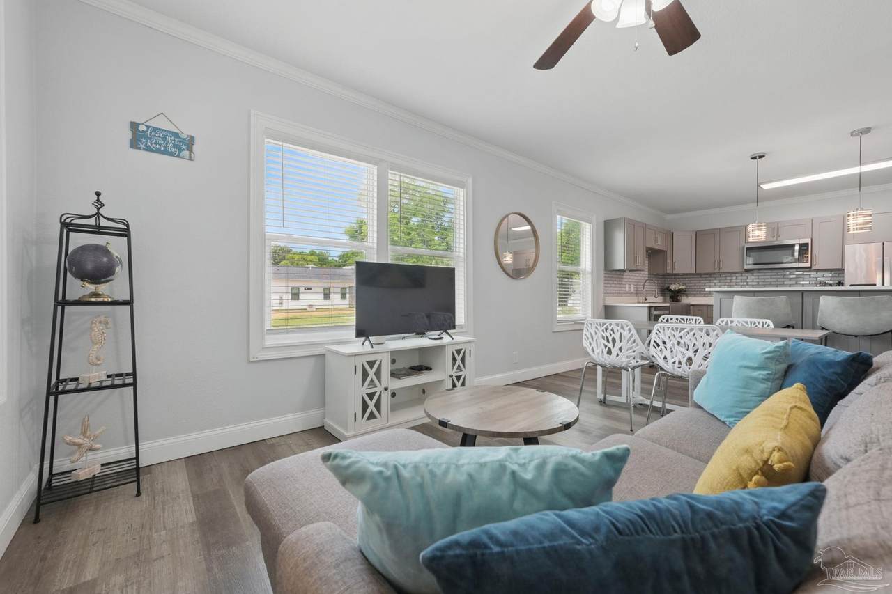600 Brainerd St - Photo 1
