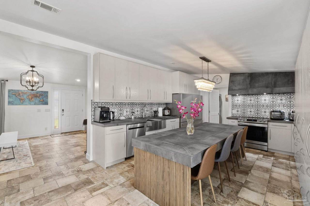 12337 Ailanthus Dr - Photo 1