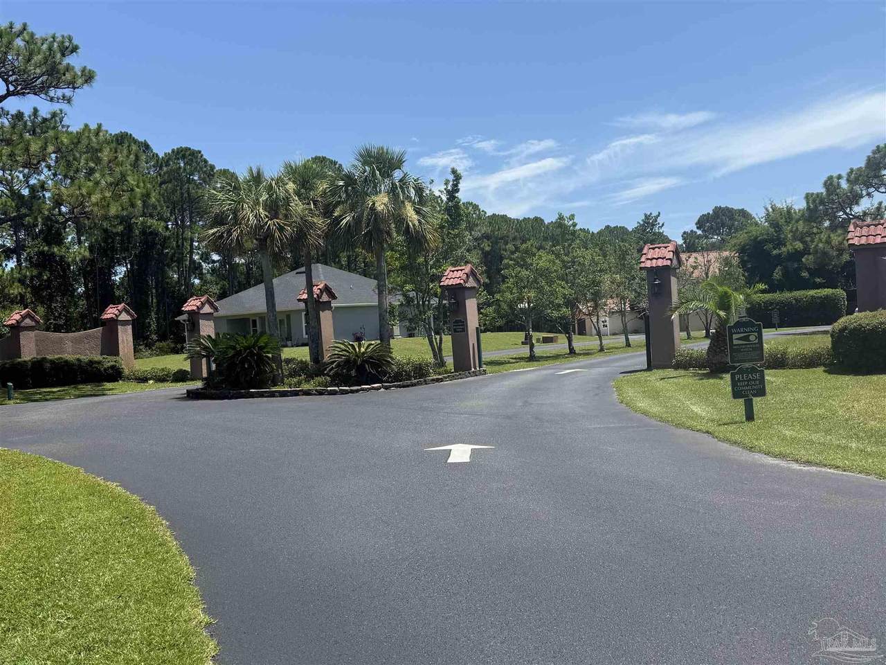 1733 Smugglers Cove Dr - Photo 1