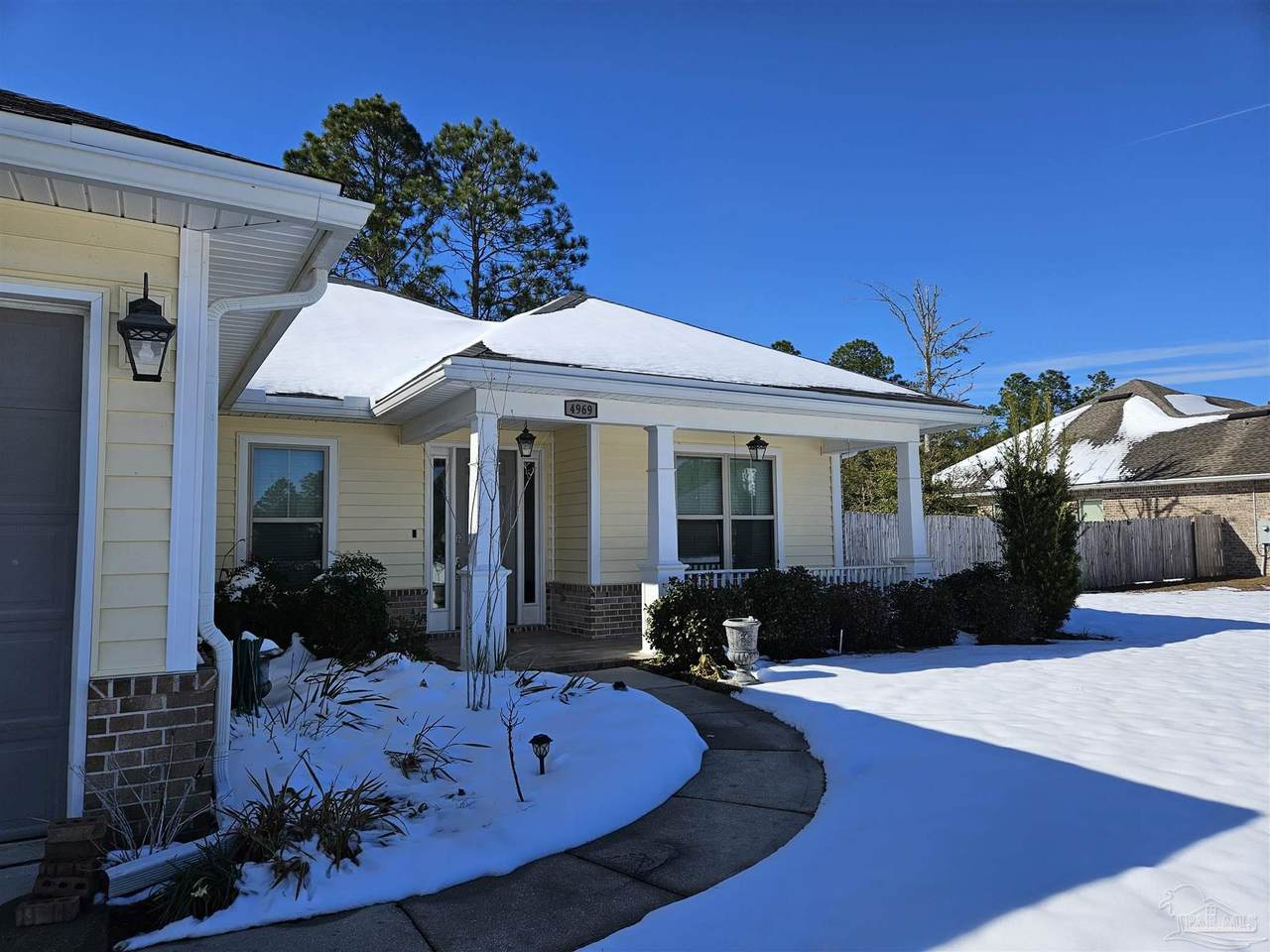 https://bt-photos.global.ssl.fastly.net/pensacola/1280_boomver_1_667012-2.jpg