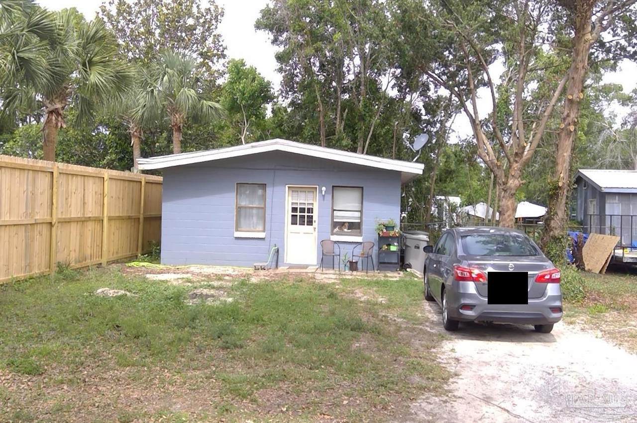 2029 Fairfield Dr - Photo 1