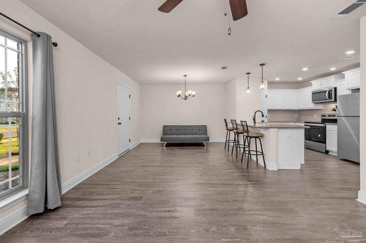 5069 Peach Dr - Photo 1