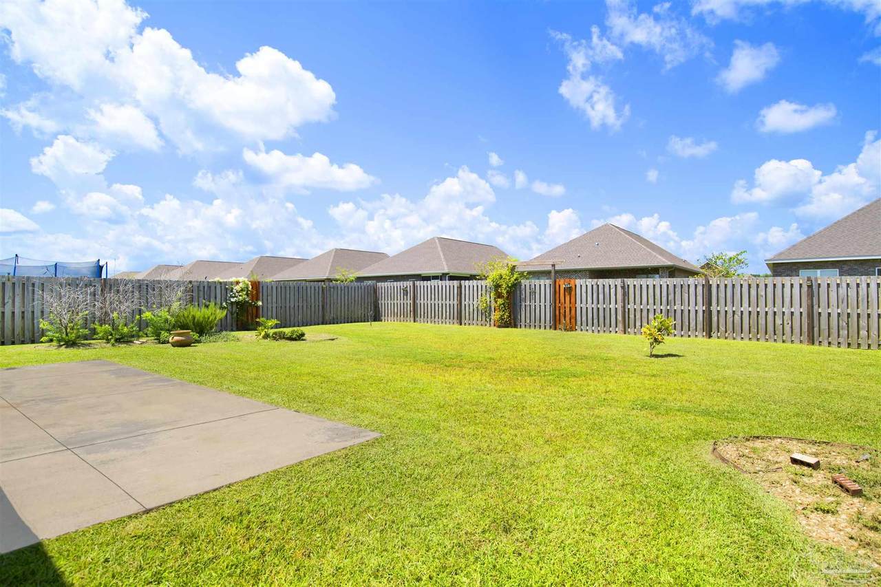 1166 Pheasant Cir - Photo 1