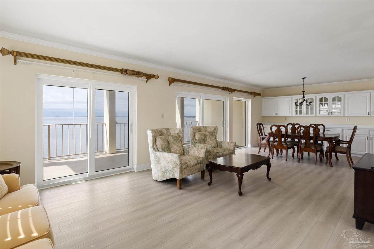 615 Bayshore Dr - Photo 1