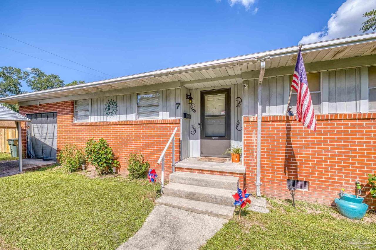 7 Forest Park Dr - Photo 1