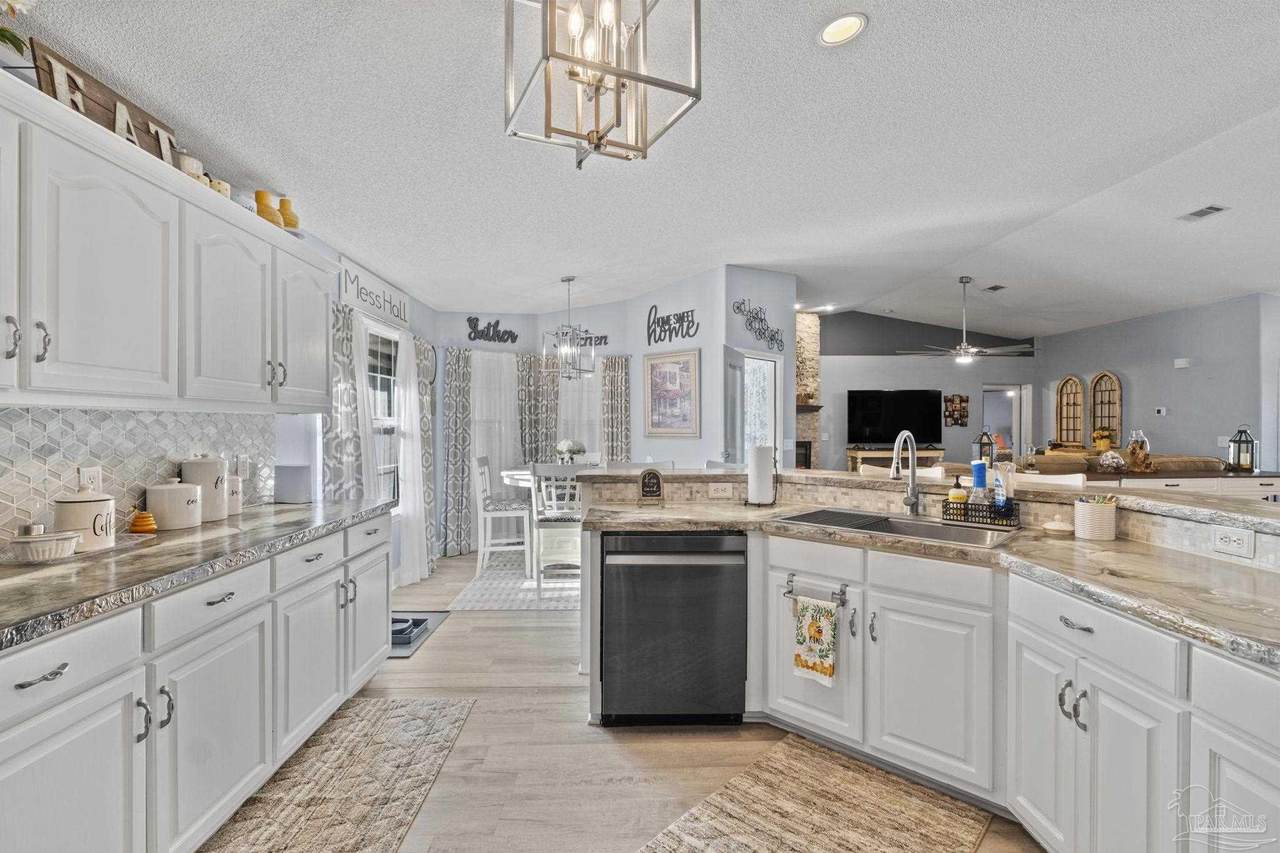 5434 Gardenbrook Blvd - Photo 1