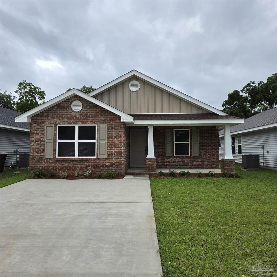 8077 Westpointe Ln - Photo 1