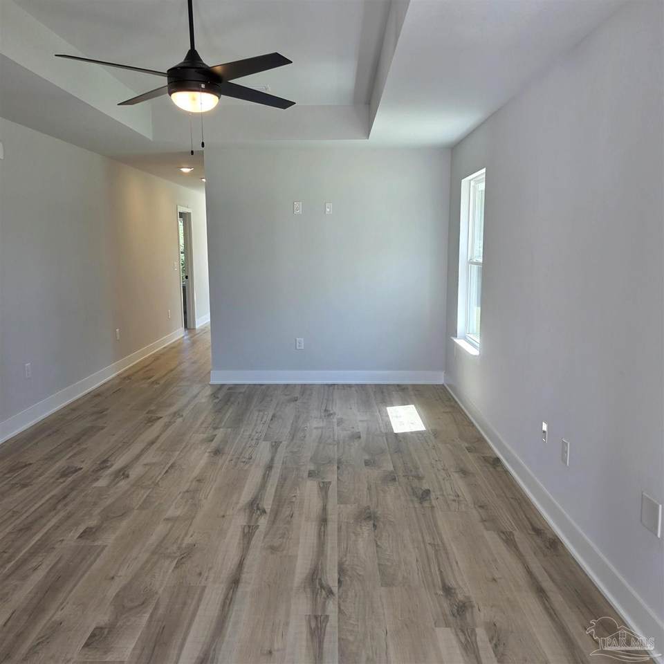 https://bt-photos.global.ssl.fastly.net/pensacola/1280_boomver_2_671139-2.jpg