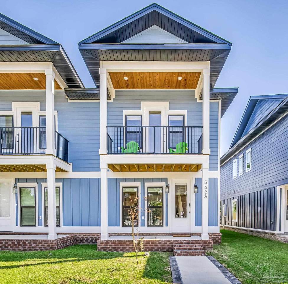 520 Devillers St - Photo 1