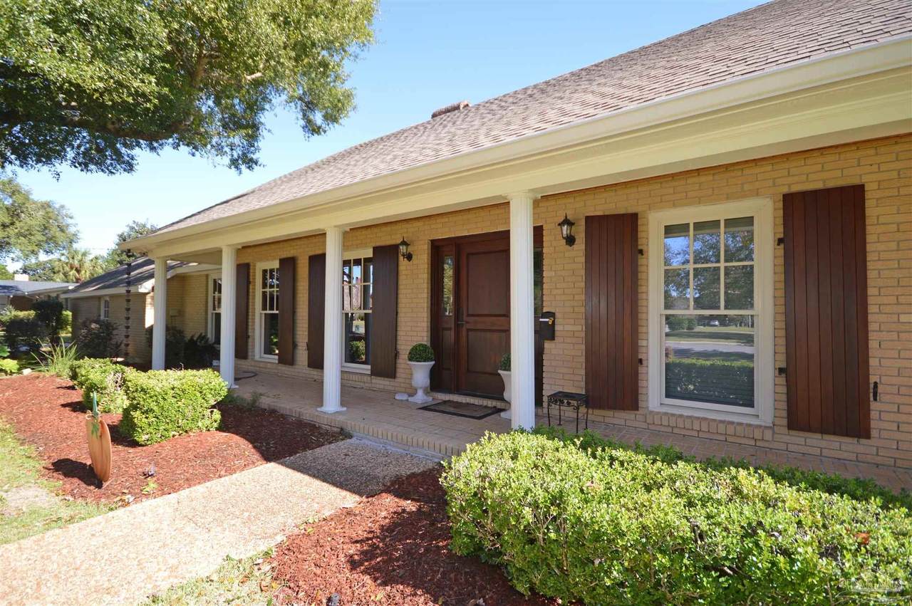 3430 Connell Dr - Photo 1